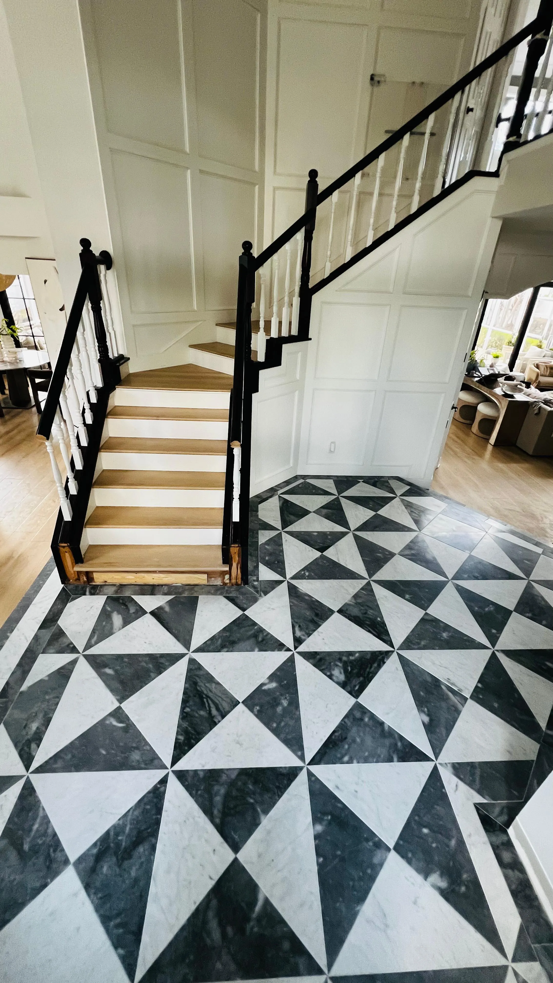 Decorative tile installation in Tampa Bay Area